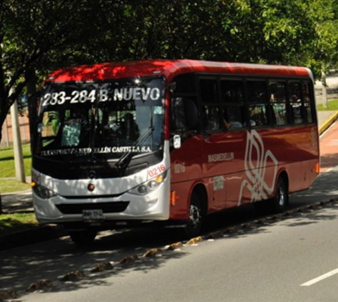 Desde este lunes 3 de enero hay nuevas tarifas para el transporte público en Medellín. • Foto: Alcaldía de Medellín.